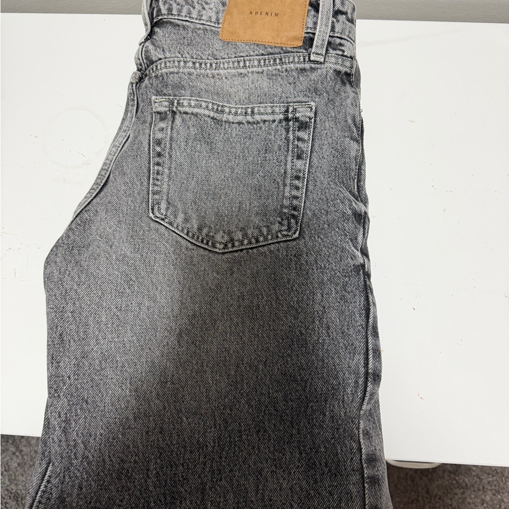 women’s jeans